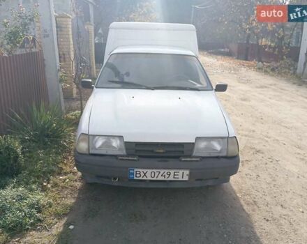 Білий ІЖ 2717 Ода, об'ємом двигуна 1.57 л та пробігом 158 тис. км за 950 $, фото 1 на Automoto.ua