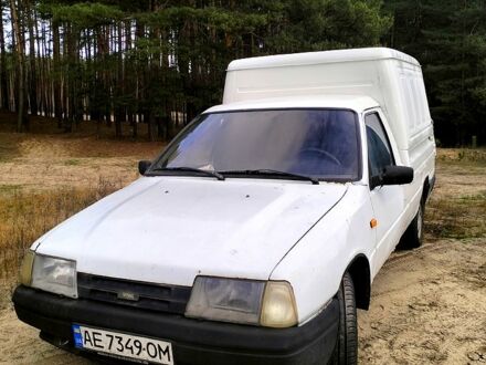 Белый ИЖ 2717 Ода, объемом двигателя 1.6 л и пробегом 160 тыс. км за 650 $, фото 1 на Automoto.ua