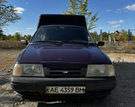 ИЖ 2717 Ода 2002 в Днепре (Днепропетровске) на Automoto.ua Фиолетовый ИЖ 2717 Ода, объемом двигателя 1.6 л и пробегом 295 тыс. км за 950 $, фото 10 на Automoto.ua