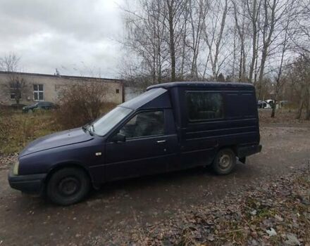 Фиолетовый ИЖ 2717 Ода, объемом двигателя 1.57 л и пробегом 200 тыс. км за 700 $, фото 9 на Automoto.ua