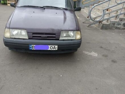 ІЖ 2717 Ода 2003 у Києві на Automoto.ua Фіолетовий ІЖ 2717 Ода, об'ємом двигуна 0 л та пробігом 140 тис. км за 1750 $, фото 1 на Automoto.ua
