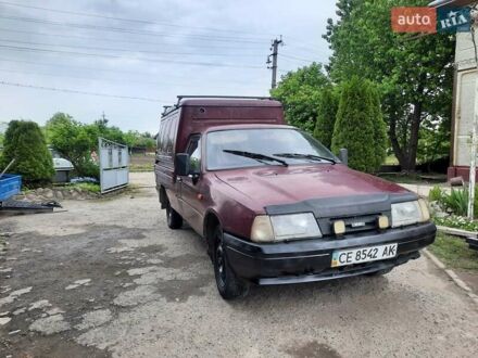 ІЖ 2717 Ода 2002 у Вижнице на Automoto.ua Червоний ІЖ 2717 Ода, об'ємом двигуна 1.6 л та пробігом 100 тис. км за 699 $, фото 1 на Automoto.ua