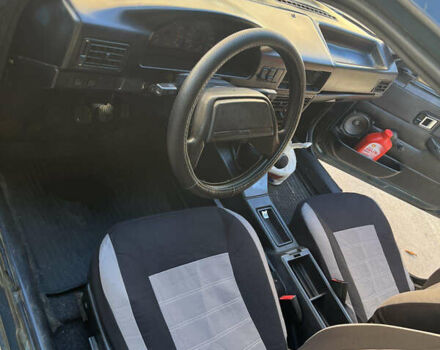 ИЖ 2717 Ода, объемом двигателя 1.5 л и пробегом 247 тыс. км за 2000 $, фото 5 на Automoto.ua