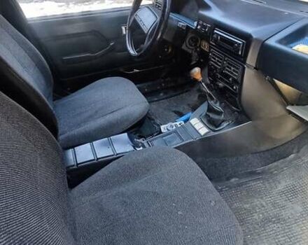 Синий ИЖ 2717 Ода, объемом двигателя 0 л и пробегом 250 тыс. км за 1400 $, фото 1 на Automoto.ua