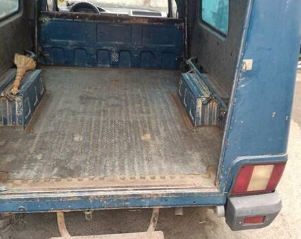 Синий ИЖ 2717 Ода, объемом двигателя 1.57 л и пробегом 350 тыс. км за 970 $, фото 10 на Automoto.ua