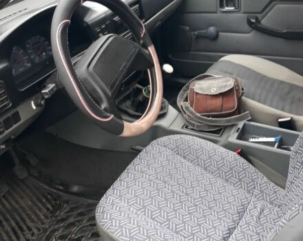 Зеленый ИЖ 2717 Ода, объемом двигателя 1.6 л и пробегом 73 тыс. км за 1360 $, фото 4 на Automoto.ua