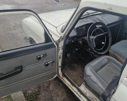 Білий ІЖ 412, об'ємом двигуна 1.5 л та пробігом 50 тис. км за 213 $, фото 2 на Automoto.ua