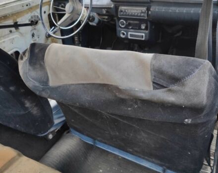 Белый ИЖ 412, объемом двигателя 1.5 л и пробегом 245 тыс. км за 238 $, фото 4 на Automoto.ua