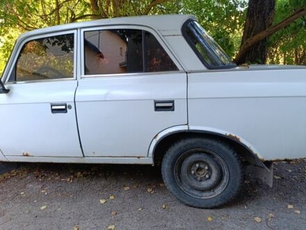 Белый ИЖ 412, объемом двигателя 0 л и пробегом 271 тыс. км за 500 $, фото 1 на Automoto.ua