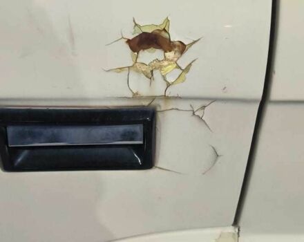 Бежевый ИЖ 412, объемом двигателя 0 л и пробегом 81 тыс. км за 1500 $, фото 16 на Automoto.ua