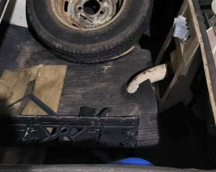 Бежевый ИЖ 412, объемом двигателя 0 л и пробегом 81 тыс. км за 1500 $, фото 17 на Automoto.ua