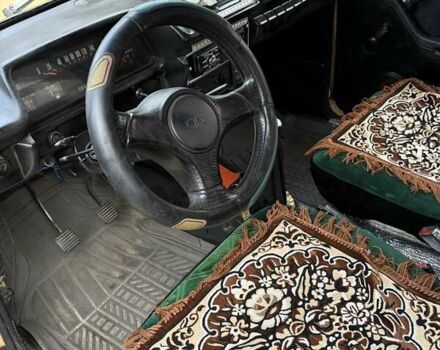 Бежевый ИЖ 412 ИЭ, объемом двигателя 1.5 л и пробегом 325 тыс. км за 500 $, фото 31 на Automoto.ua