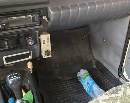 Бежевый ИЖ 412 ИЭ, объемом двигателя 1.5 л и пробегом 52 тыс. км за 550 $, фото 6 на Automoto.ua