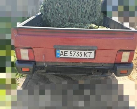 ИЖ Другая 2007 в Изюме на Automoto.ua Красный ИЖ Другая, объемом двигателя 1.6 л и пробегом 70 тыс. км за 954 $, фото 4 на Automoto.ua