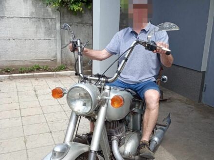 ІЖ Інша 1953 у Змиеве на Automoto.ua ІЖ Інша, об'ємом двигуна 6 л та пробігом 0 тис. км за 1721 $, фото 1 на Automoto.ua
