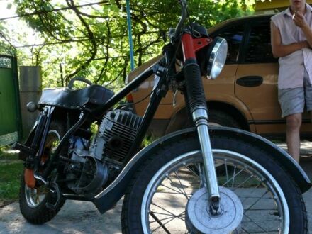 ІЖ Інша 1963 у Черкасах на Automoto.ua ІЖ Інша, об'ємом двигуна 0.35 л та пробігом 0 тис. км за 6400 $, фото 1 на Automoto.ua