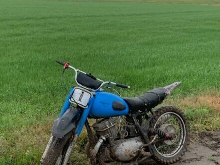 ИЖ Другая 1970 в Кропивницком (Кировограде) на Automoto.ua ИЖ Другая, объемом двигателя 0.35 л и пробегом 0 тыс. км за 191 $, фото 1 на Automoto.ua