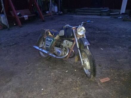 ІЖ Інша 1973 у Сарнах на Automoto.ua ІЖ Інша, об'ємом двигуна 0.35 л та пробігом 0 тис. км за 200 $, фото 1 на Automoto.ua