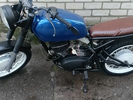 ІЖ Інша 1975 у Смеле на Automoto.ua ІЖ Інша, об'ємом двигуна 0.36 л та пробігом 0 тис. км за 459 $, фото 1 на Automoto.ua