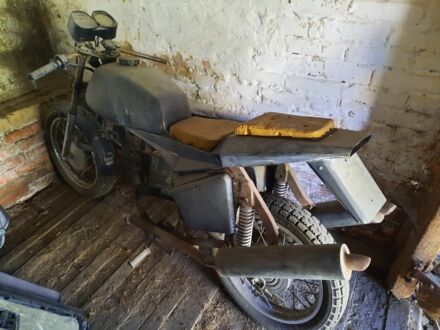 ІЖ Інша 1977 у Коростене на Automoto.ua ІЖ Інша, об'ємом двигуна 0.35 л та пробігом 0 тис. км за 4100 $, фото 1 на Automoto.ua