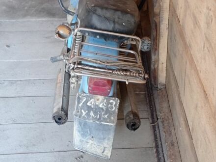 ИЖ Другая 1980 в Путиле на Automoto.ua ИЖ Другая, объемом двигателя 0 л и пробегом 0 тыс. км за 300 $, фото 1 на Automoto.ua