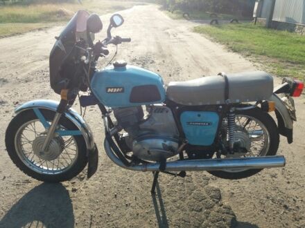 ИЖ Другая 1985 в Золотоноше на Automoto.ua ИЖ Другая, объемом двигателя 0.35 л и пробегом 0 тыс. км за 700 $, фото 1 на Automoto.ua