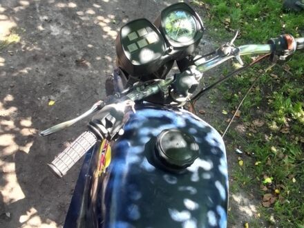 ИЖ Другая 1989 в Славуте на Automoto.ua ИЖ Другая, объемом двигателя 0.35 л и пробегом 0 тыс. км за 217 $, фото 1 на Automoto.ua
