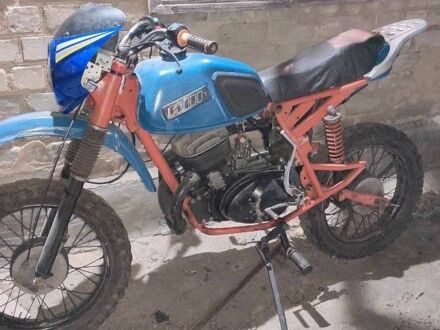 ІЖ Інша 1990 у Павлограде на Automoto.ua ІЖ Інша, об'ємом двигуна 0.35 л та пробігом 0 тис. км за 10000 $, фото 1 на Automoto.ua