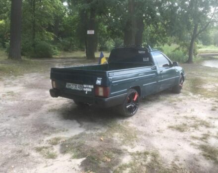 Зеленый ИЖ Другая, объемом двигателя 1.6 л и пробегом 200 тыс. км за 800 $, фото 5 на Automoto.ua