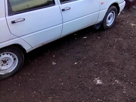 Білий ІЖ Ода, об'ємом двигуна 1.6 л та пробігом 170 тис. км за 570 $, фото 1 на Automoto.ua