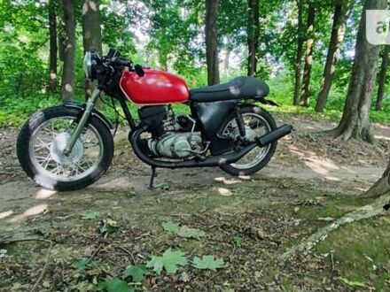 ИЖ Планета 4 1986 в Рожище на Automoto.ua Красный ИЖ Планета 4, объемом двигателя 0 л и пробегом 68 тыс. км за 402 $, фото 1 на Automoto.ua