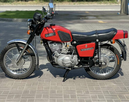 Красный ИЖ Планета 5, объемом двигателя 0.35 л и пробегом 4 тыс. км за 1699 $, фото 4 на Automoto.ua