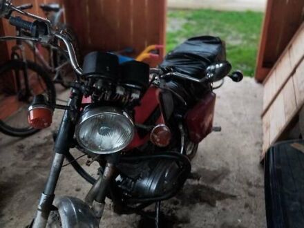 ИЖ Планета 5 1997 в Косове на Automoto.ua Красный ИЖ Планета 5, объемом двигателя 0.35 л и пробегом 205 тыс. км за 330 $, фото 1 на Automoto.ua