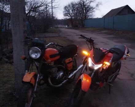 ИЖ Юпитер 5 1985 в Новоукраинке на Automoto.ua Оранжевый ИЖ Юпитер 5, объемом двигателя 0 л и пробегом 74 тыс. км за 240 $, фото 2 на Automoto.ua