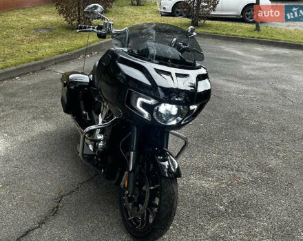 Черный Индиан Challenger, объемом двигателя 1.81 л и пробегом 18 тыс. км за 22000 $, фото 6 на Automoto.ua