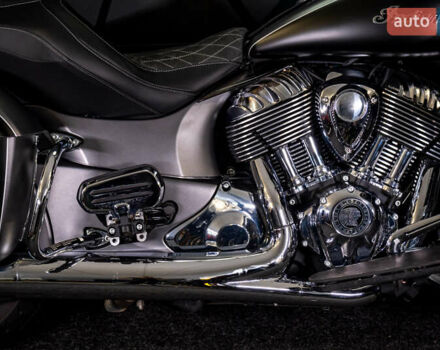 Серый Индиан Roadmaster, объемом двигателя 1.81 л и пробегом 8 тыс. км за 35000 $, фото 10 на Automoto.ua