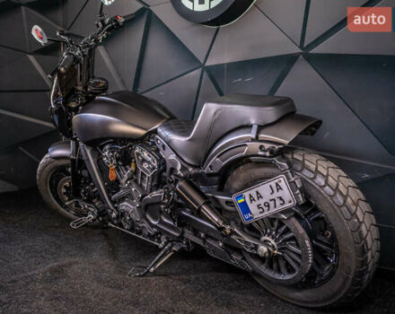 Черный Индиан Scout  Bobber , объемом двигателя 1.1 л и пробегом 19 тыс. км за 18000 $, фото 3 на Automoto.ua
