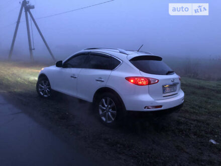 Інфініті ЕК 2012 у Хороле на Automoto.ua Білий Інфініті ЕК, об'ємом двигуна 3.5 л та пробігом 163 тис. км за 13800 $, фото 1 на Automoto.ua