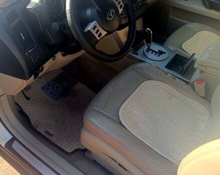 Белый Инфинити ФХ, объемом двигателя 3.5 л и пробегом 0 тыс. км за 8400 $, фото 3 на Automoto.ua