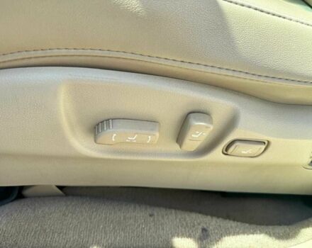 Белый Инфинити ФХ, объемом двигателя 3.5 л и пробегом 323 тыс. км за 6790 $, фото 14 на Automoto.ua