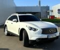Белый Инфинити ФХ, объемом двигателя 3.7 л и пробегом 120 тыс. км за 17900 $, фото 1 на Automoto.ua