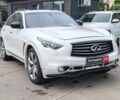 Білий Інфініті ФХ, об'ємом двигуна 3.7 л та пробігом 168 тис. км за 18490 $, фото 14 на Automoto.ua
