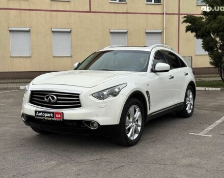 Білий Інфініті ФХ, об'ємом двигуна 3 л та пробігом 207 тис. км за 13990 $, фото 1 на Automoto.ua