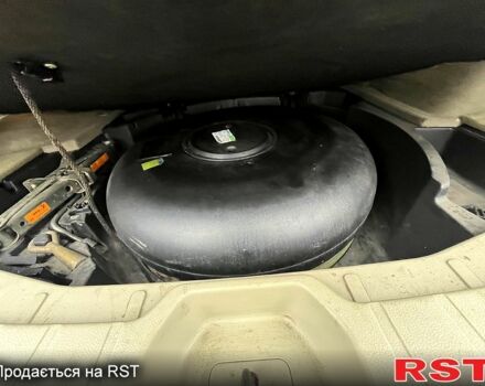 Бежевый Инфинити ФХ, объемом двигателя 3.5 л и пробегом 300 тыс. км за 6200 $, фото 4 на Automoto.ua