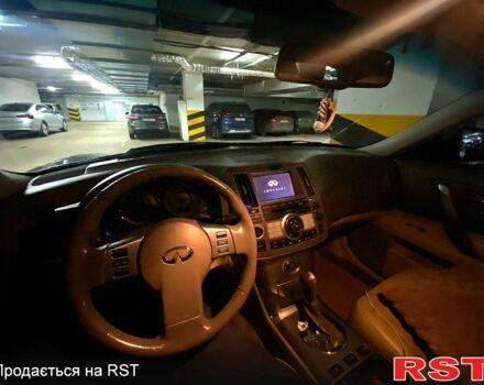 Черный Инфинити ФХ, объемом двигателя 3.5 л и пробегом 246 тыс. км за 10300 $, фото 3 на Automoto.ua