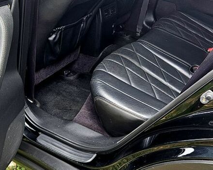 Черный Инфинити ФХ, объемом двигателя 3.5 л и пробегом 303 тыс. км за 13000 $, фото 4 на Automoto.ua