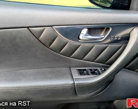 Черный Инфинити ФХ, объемом двигателя 3.5 л и пробегом 190 тыс. км за 14900 $, фото 13 на Automoto.ua