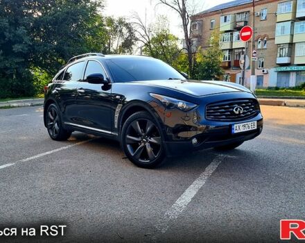 Черный Инфинити ФХ, объемом двигателя 3.5 л и пробегом 190 тыс. км за 14900 $, фото 4 на Automoto.ua