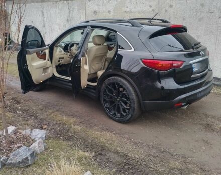 Інфініті ФХ 2010 у Полтаві на Automoto.ua Чорний Інфініті ФХ, об'ємом двигуна 5 л та пробігом 170 тис. км за 11800 $, фото 1 на Automoto.ua
