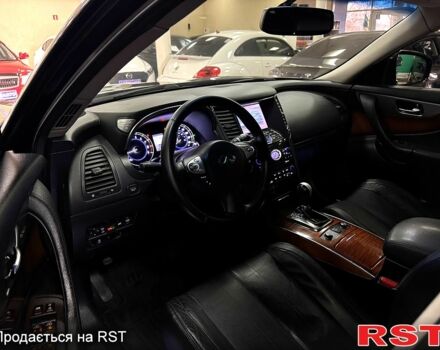 Черный Инфинити ФХ, объемом двигателя 3.5 л и пробегом 142 тыс. км за 13800 $, фото 7 на Automoto.ua